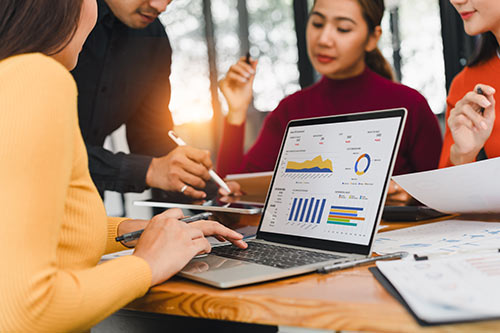 Use our Databases to Staff Your Healthcare Organization