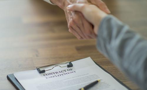 Job Hunting Tips for New Graduate Nurse Practitioners
